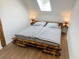 23856832-Ferienwohnung-5-Westerholt-300x225-1