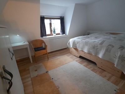 Schlafzimmer1