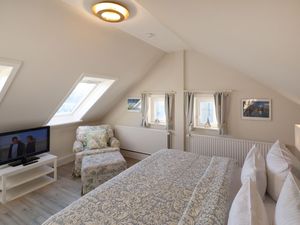 23385315-Ferienwohnung-5-Westerland (Sylt)-300x225-5