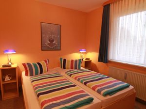 22423197-Ferienwohnung-4-Westerland (Sylt)-300x225-3