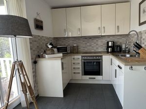 23922586-Ferienwohnung-4-Westerland (Sylt)-300x225-3