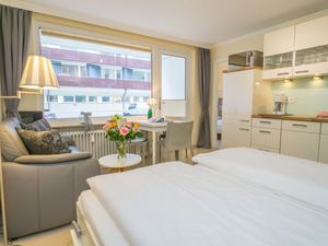 23449294-Ferienwohnung-3-Westerland (Sylt)-300x225-5