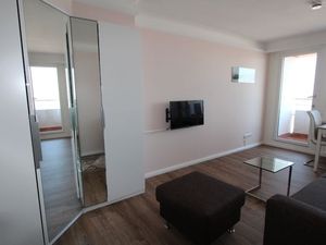 23473507-Ferienwohnung-2-Westerland (Sylt)-300x225-5