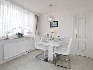 23473590-Ferienwohnung-4-Westerland (Sylt)-300x225-3