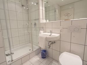 23473605-Ferienwohnung-2-Westerland (Sylt)-300x225-2