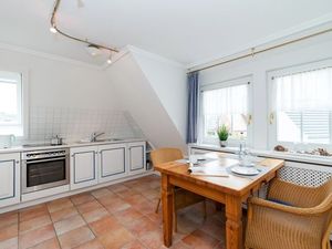 23483275-Ferienwohnung-3-Westerland (Sylt)-300x225-3