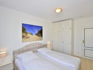 23483208-Ferienwohnung-4-Westerland (Sylt)-300x225-1