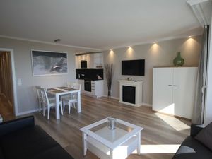 23536927-Ferienwohnung-4-Westerland (Sylt)-300x225-4