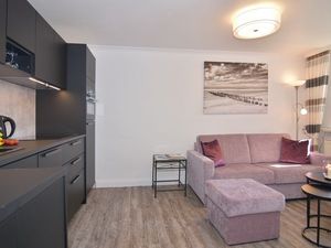 23567389-Ferienwohnung-4-Westerland (Sylt)-300x225-2