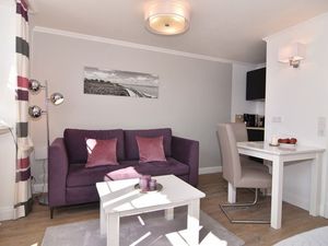 23567392-Ferienwohnung-2-Westerland (Sylt)-300x225-1