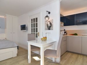 23567419-Ferienwohnung-2-Westerland (Sylt)-300x225-2