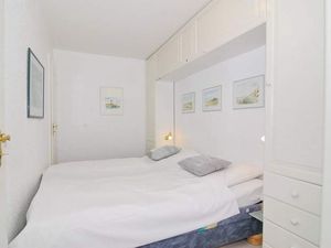 23567528-Ferienwohnung-2-Westerland (Sylt)-300x225-5