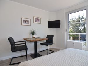 23567560-Ferienwohnung-2-Westerland (Sylt)-300x225-3