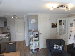 23832767-Ferienwohnung-4-Westerland (Sylt)-300x225-3