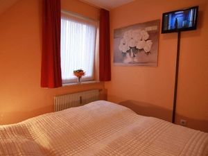 18712530-Ferienwohnung-6-Westerland (Sylt)-300x225-4