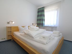 23125461-Ferienwohnung-4-Westerland (Sylt)-300x225-4