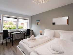 23465817-Ferienwohnung-2-Westerland (Sylt)-300x225-1