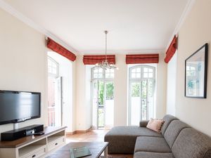 23874686-Ferienwohnung-4-Westerland (Sylt)-300x225-1