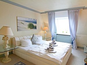 23874758-Ferienwohnung-4-Westerland (Sylt)-300x225-3