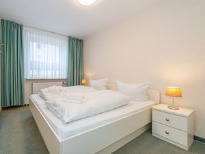 23678130-Ferienwohnung-2-Westerland (Sylt)-300x225-5