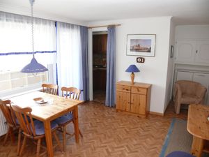 23882460-Ferienwohnung-3-Westerland (Sylt)-300x225-1