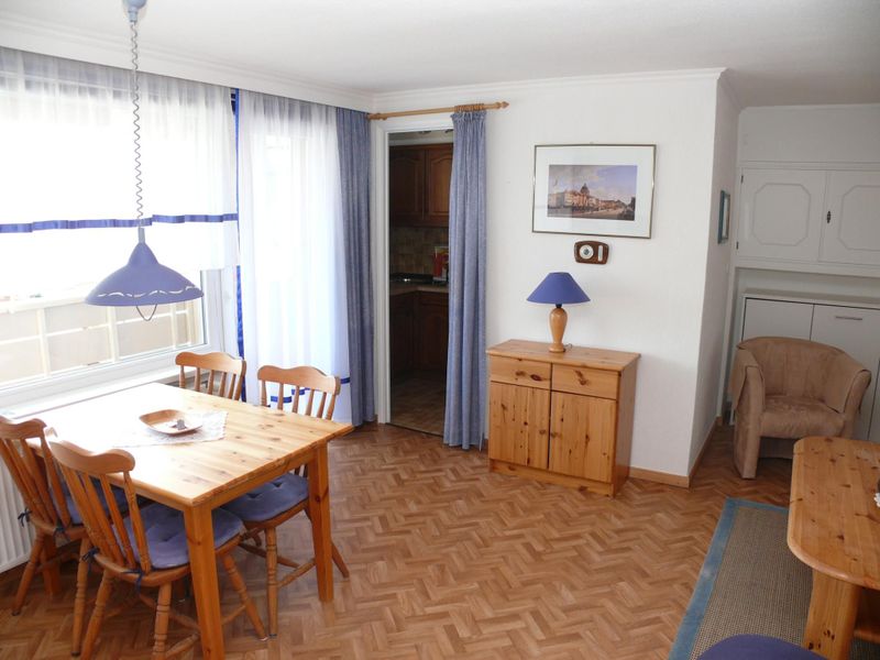 23882460-Ferienwohnung-2-Westerland (Sylt)-800x600-1