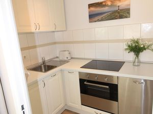 23882471-Ferienwohnung-2-Westerland (Sylt)-300x225-2