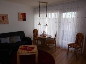 23882476-Ferienwohnung-2-Westerland (Sylt)-300x225-1