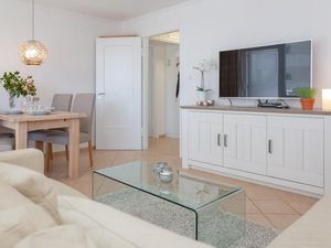 23883053-Ferienwohnung-4-Westerland (Sylt)-300x225-2