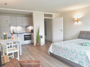 23883114-Ferienwohnung-2-Westerland (Sylt)-300x225-2