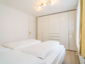 23678179-Ferienwohnung-4-Westerland (Sylt)-300x225-5