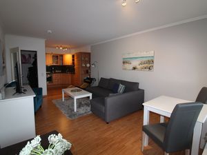 23885399-Ferienwohnung-2-Westerland (Sylt)-300x225-1