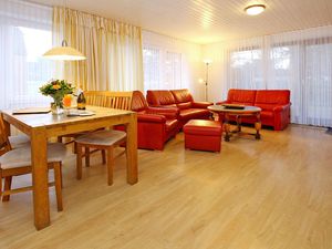 23291018-Ferienwohnung-4-Westerland (Sylt)-300x225-2