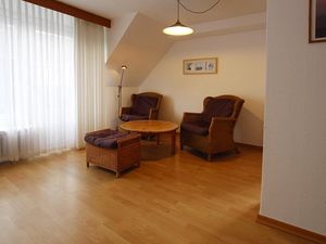 23279093-Ferienwohnung-5-Westerland (Sylt)-300x225-1