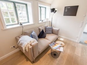 23970411-Ferienwohnung-4-Westerland (Sylt)-300x225-1