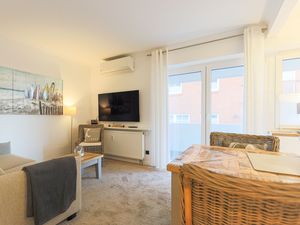 23981934-Ferienwohnung-3-Westerland (Sylt)-300x225-2