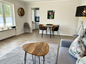 24012930-Ferienwohnung-2-Westerland (Sylt)-300x225-4