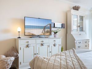 24017867-Ferienwohnung-2-Westerland (Sylt)-300x225-3