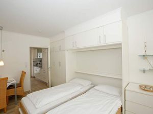 23483230-Ferienwohnung-2-Westerland (Sylt)-300x225-1