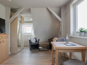 23981945-Ferienwohnung-2-Westerland (Sylt)-300x225-2