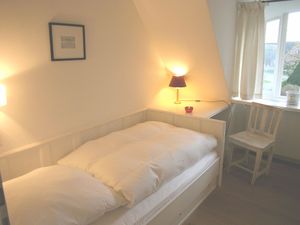 23679698-Ferienwohnung-3-Westerland (Sylt)-300x225-5