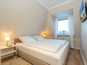 23917809-Ferienwohnung-4-Westerland (Sylt)-300x225-1