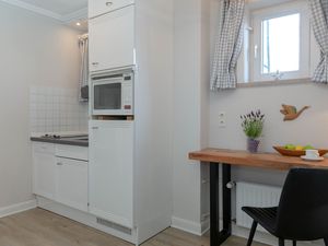 24035648-Ferienwohnung-5-Westerland (Sylt)-300x225-3