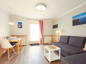 23981877-Ferienwohnung-2-Westerland (Sylt)-300x225-1