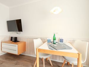 23981883-Ferienwohnung-2-Westerland (Sylt)-300x225-4