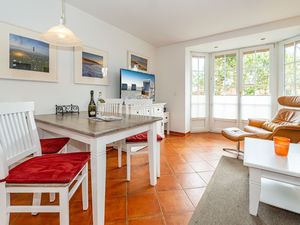 24037190-Ferienwohnung-4-Westerland (Sylt)-300x225-4