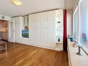 23473540-Ferienwohnung-2-Westerland (Sylt)-300x225-3