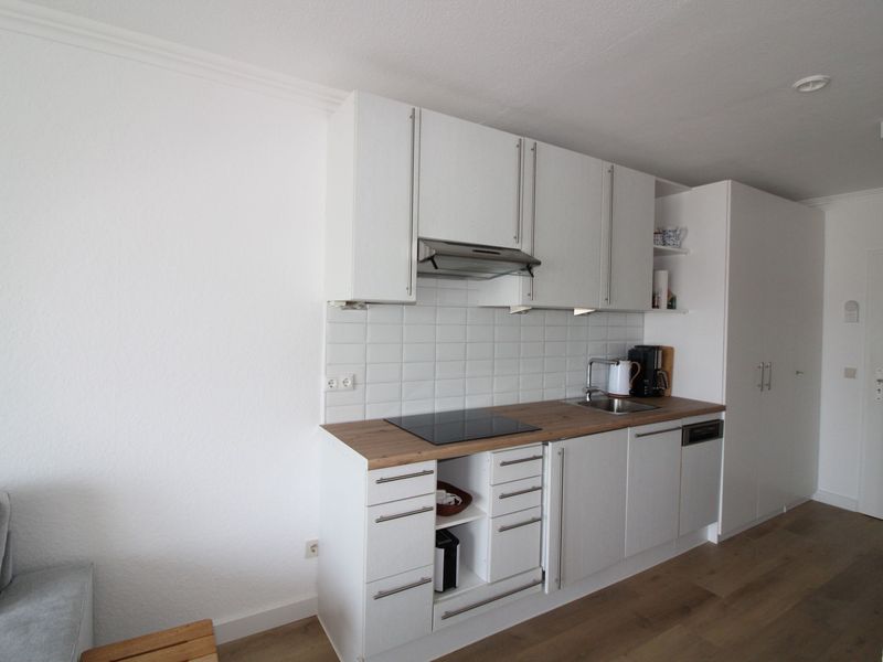 24047811-Ferienwohnung-2-Westerland (Sylt)-800x600-2