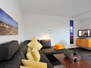 23970100-Ferienwohnung-4-Westerland (Sylt)-300x225-3