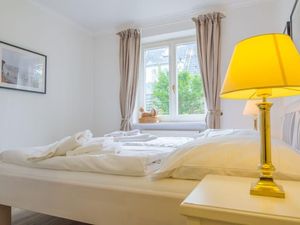 23970418-Ferienwohnung-3-Westerland (Sylt)-300x225-5